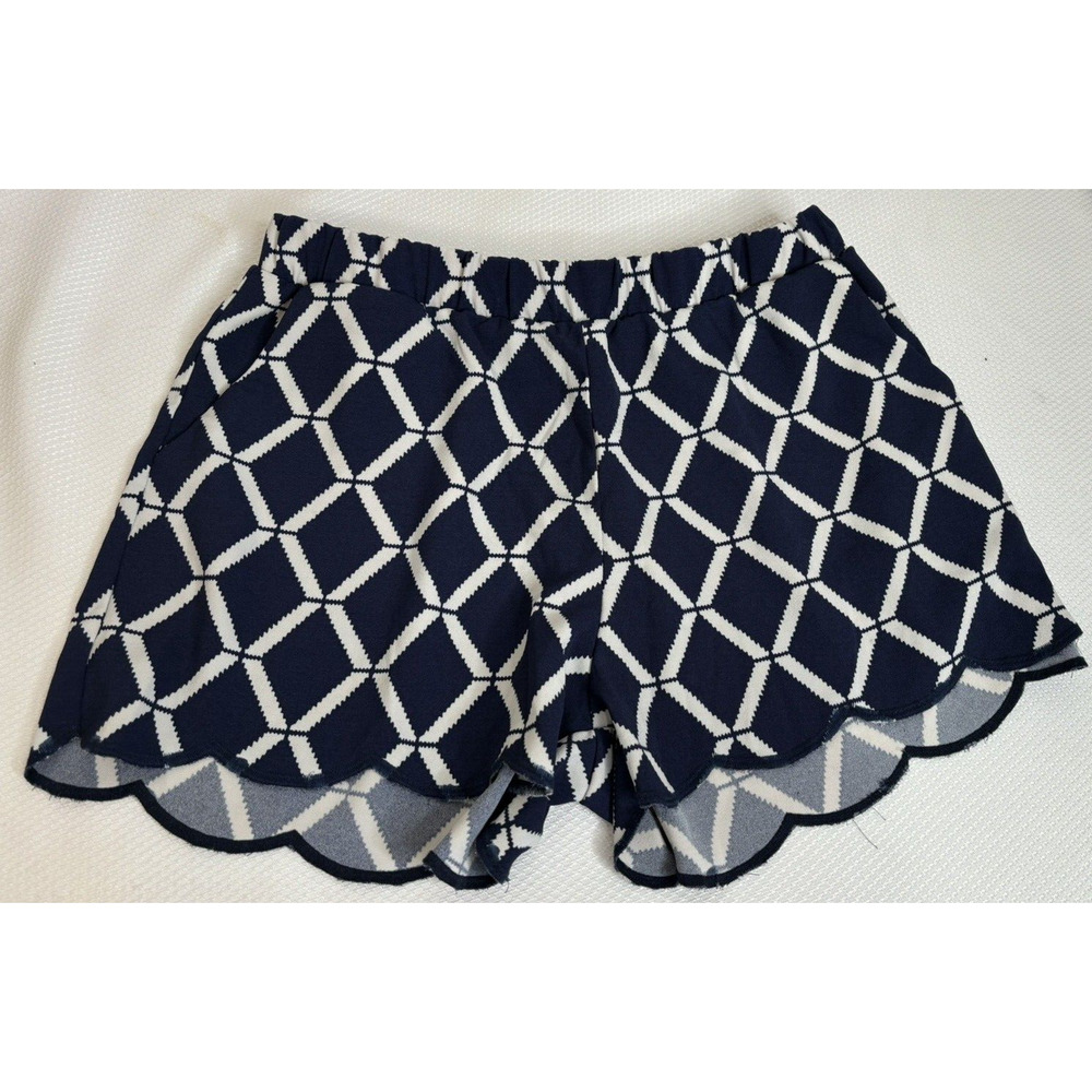 Mine Womens Pull On Shorts Size Medium Blue White Print Scallop Trim Pockets